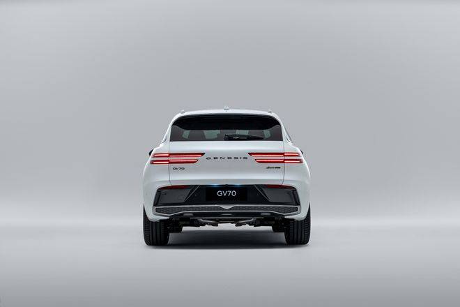 30万内超过300马力的燃油SUV 新款捷尼赛思GV70售29.3万起