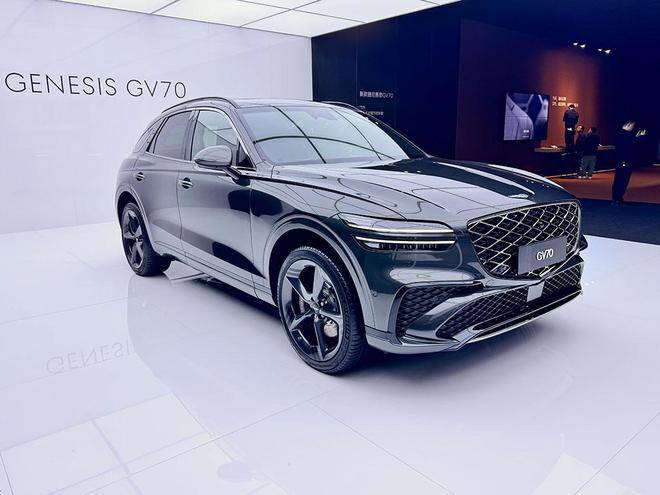 30万内超过300马力的燃油SUV 新款捷尼赛思GV70售29.3万起